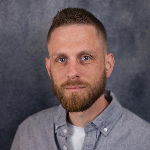 Erik Keck headshot